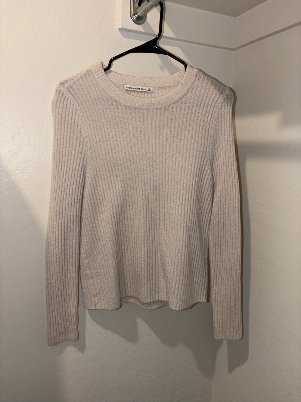 Abercrombie & Fitch Light Cream Ribbed Crewneck Sweater